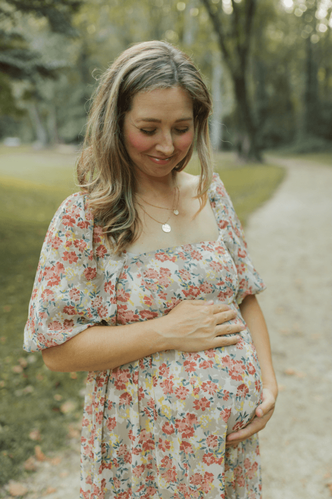 pregnant mom with non maternity dress